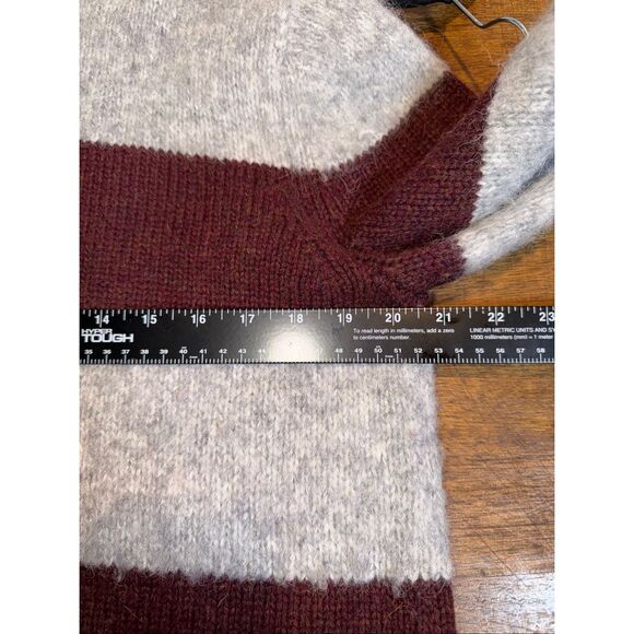 Banana Republic Wool Alpaca Fuzzy Sweater - Picture 5 of 6